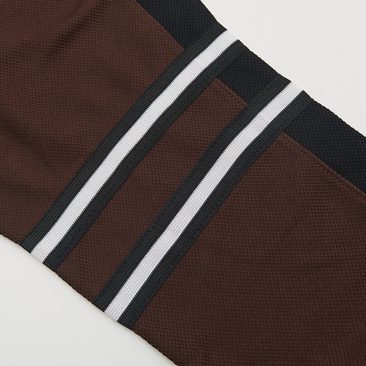 Biebe Mystery Alaska Movie #10 Hockey Jersey — stripe detail