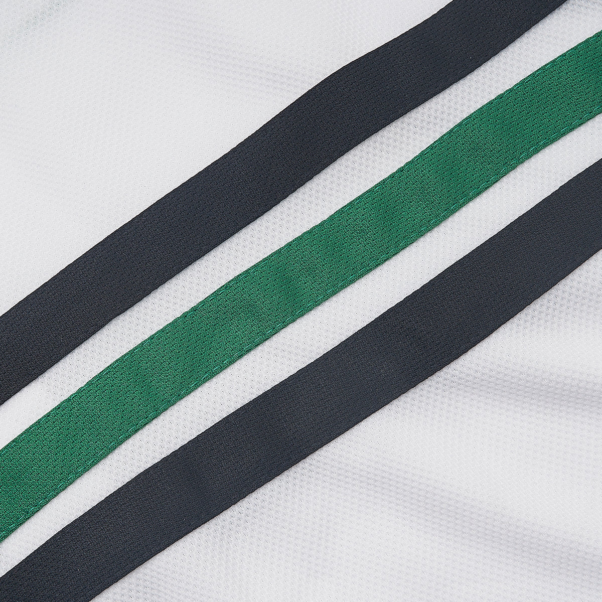 Dakota Sioux Ice #11 Hockey Jersey — White — stripe detail