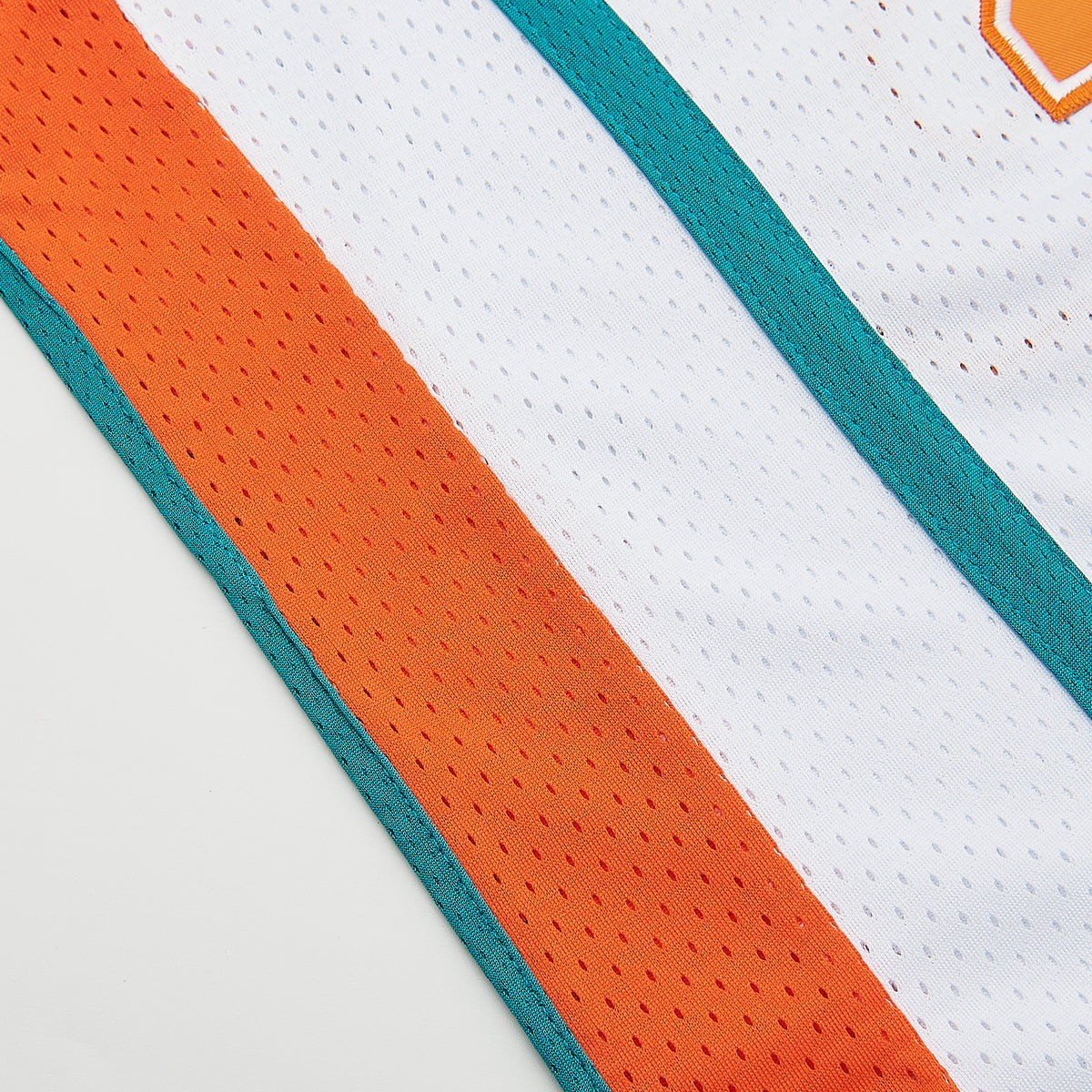 Jackie Moon #33 Semi-Pro Flint Tropics Basketball Jersey — White — stripe detail