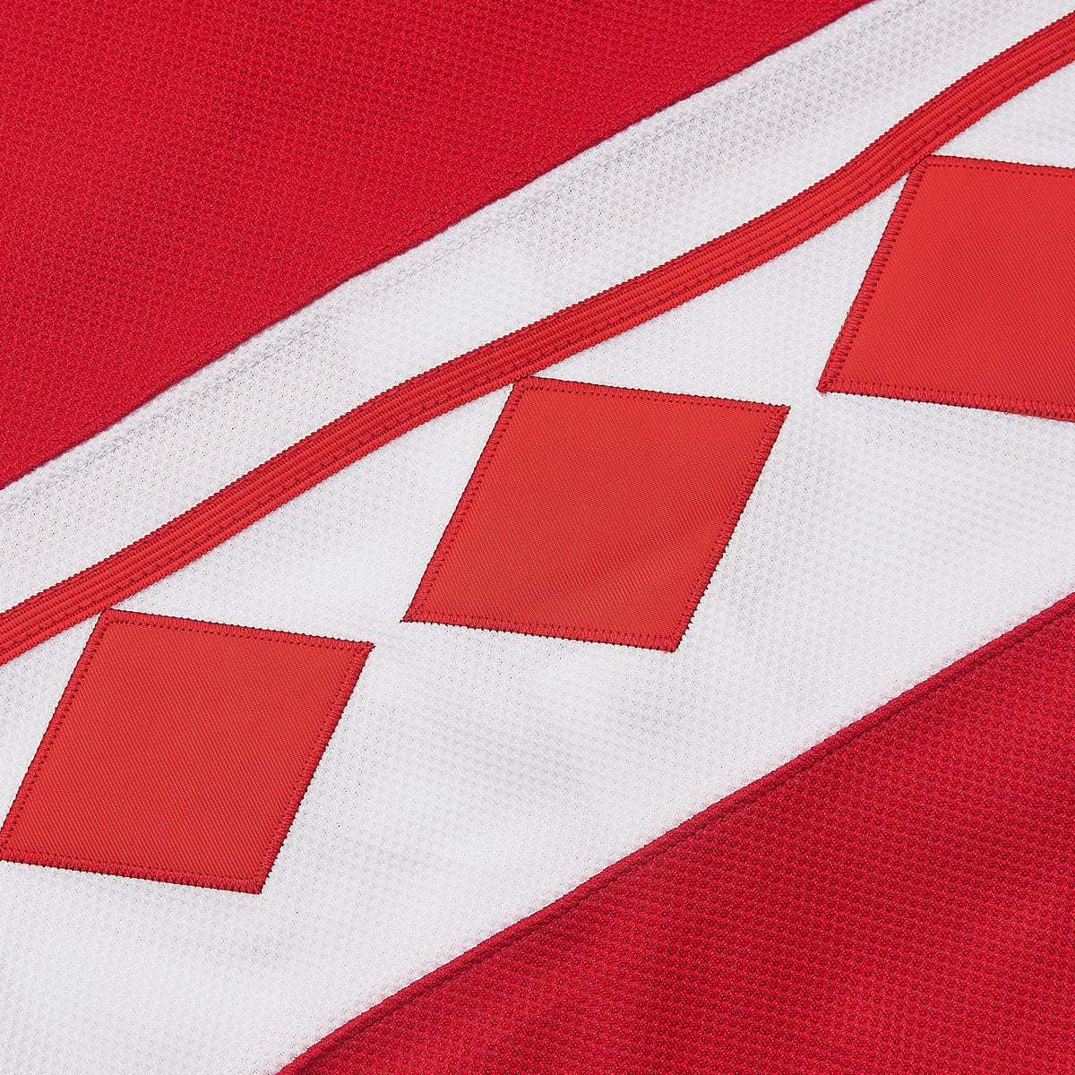 Vladislav Tretiak URSS CCCP Hockey Jersey — stripe detail